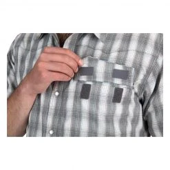 SimmsFishing M's Big Sky Shirt - Short Sleeve Men's Clothing