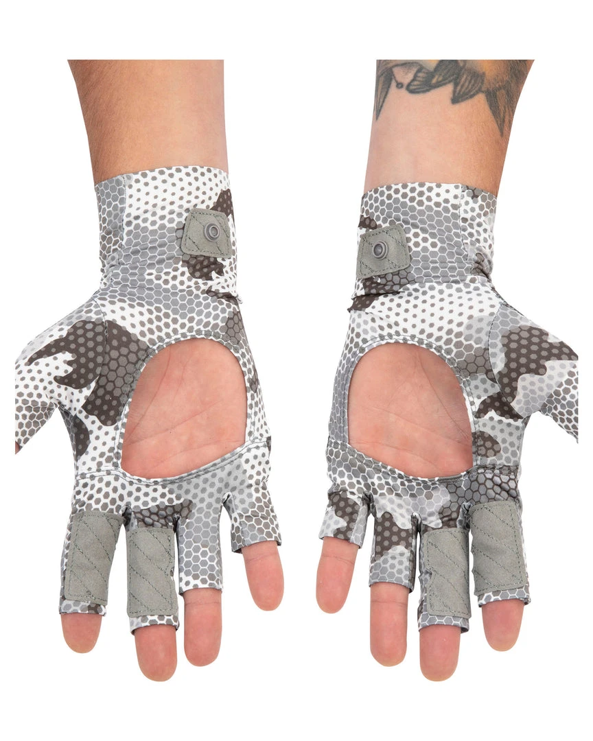 SimmsFishing Men’s Outerwear M's SolarFlex SunGlove SimmsFishing Men’s Outerwear M's SolarFlex SunGlove