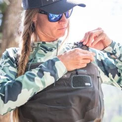 SimmsFishing Women's Clothing W's SolarFlex Hoody Print