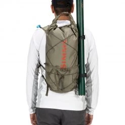 Brand new 🤩 SimmsFishing Flyweight Pack Fishing Vest 👍 16 SimmsFishing Flyweight Pack Fishing Vest