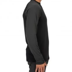SimmsFishing Men's Clothing M's Lightweight Baselayer Top