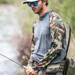 SimmsFishing M's SolarFlex Hoody - Print Men's Clothing